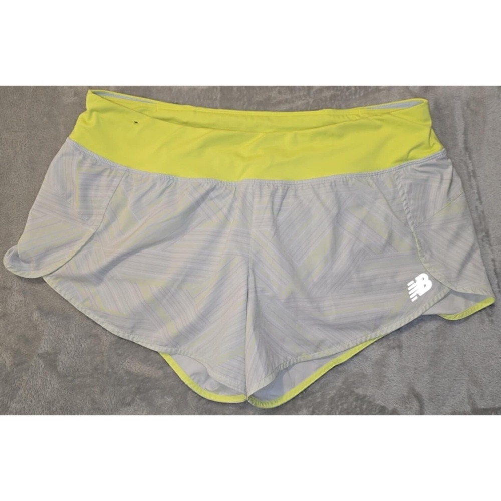 New Balance Running Shorts Womens L Gray Activewear Track Jogging Gym Zip Pocket